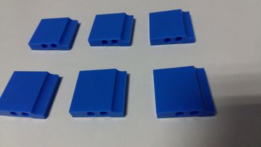 중국 직업적인 CNC 플라스틱 기계로 가공 닦는 파란 POM 부속 협력 업체